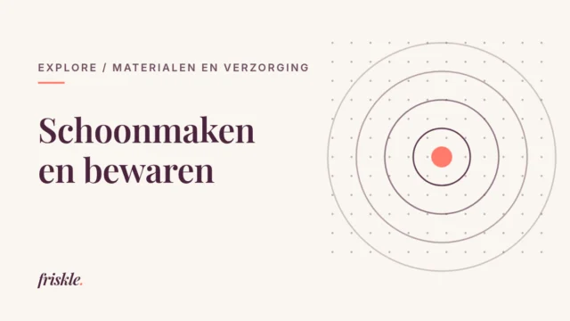 Crème vlak met de tekst Schoonmaken en bewaren en een patroon van ringen rond een koraalkleurige stip